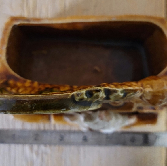 McCoy Spinning wheel Pottery planter - Picture 3 of 6